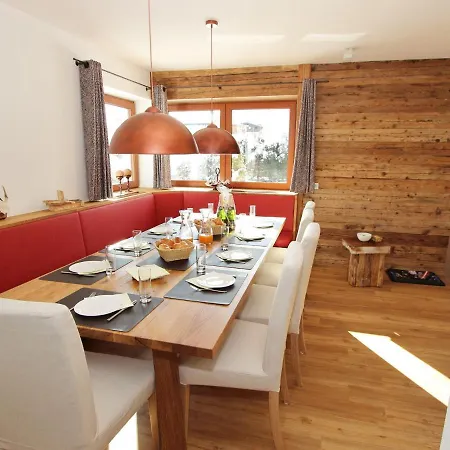 Chalet Luxury Chalet Near Ski Area In