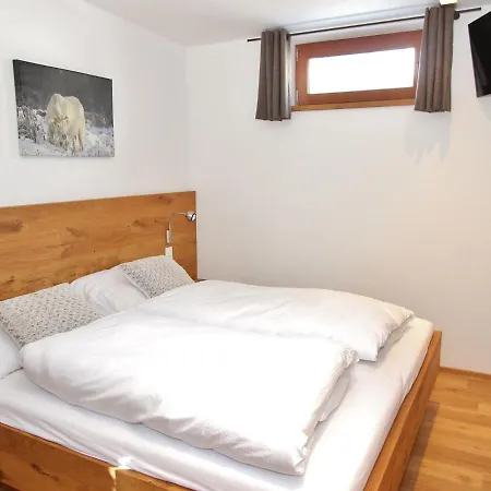 Chalet Luxury Chalet Near Ski Area In